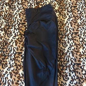 Women Cross Waist Butt Lifting Leggings